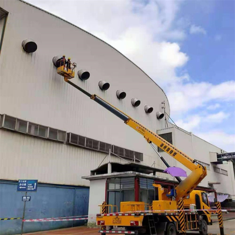 独山高空作业车出租服务：专业广告牌安装解决方案