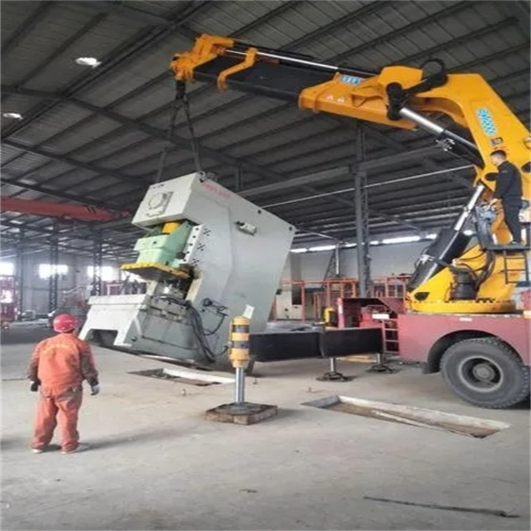 独山80吨折臂吊车出租附近电话