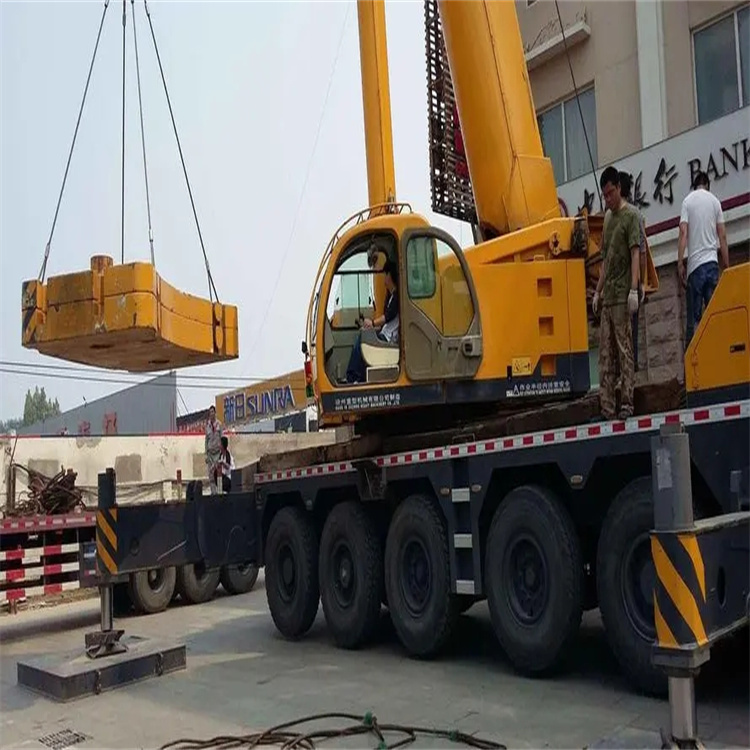 独山当地吊车出租|机器吊装|75吨|工厂搬迁服务