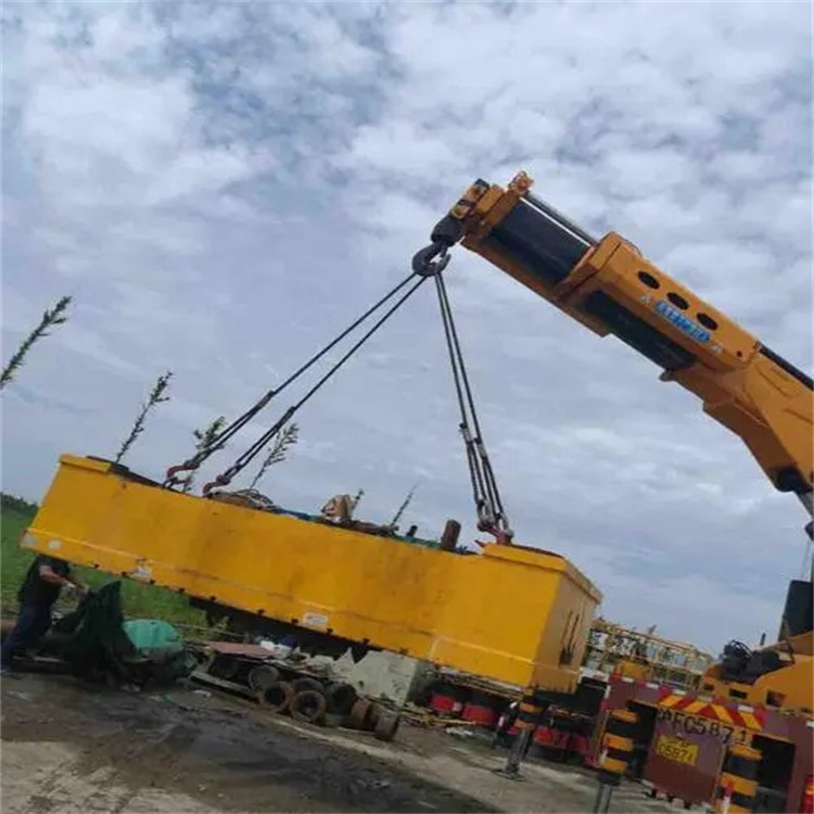 独山随车吊吊集装箱怎么吊